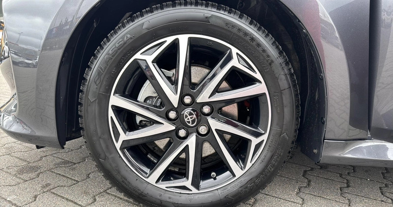 Toyota Yaris cena 91900 przebieg: 16739, rok produkcji 2022 z Chełmno małe 191